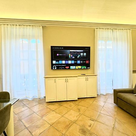 Lux Apartment Cavour โรม ภายนอก รูปภาพ