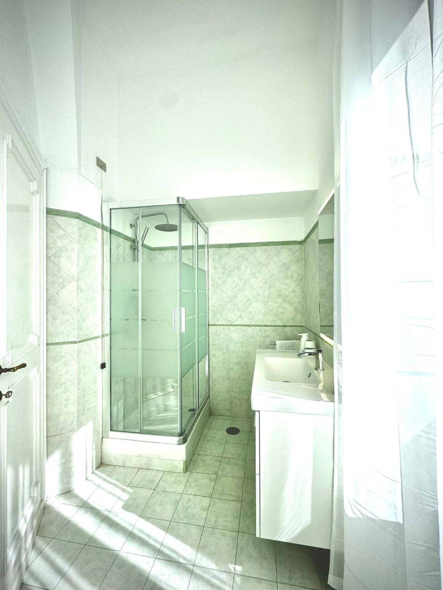 Lux Apartment Cavour โรม ภายนอก รูปภาพ