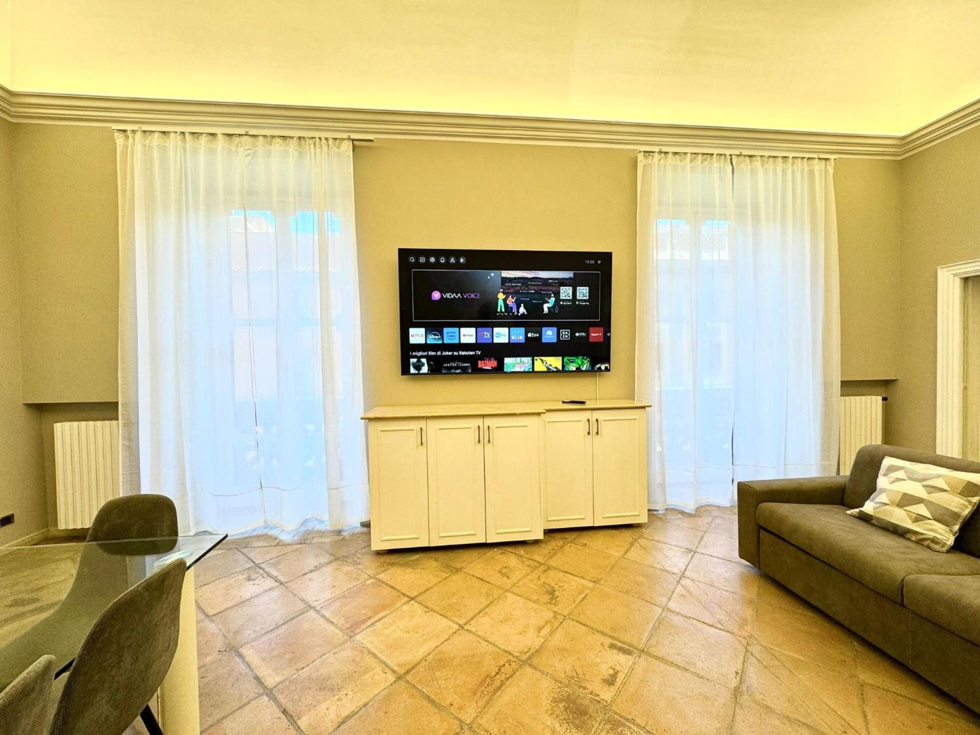 Lux Apartment Cavour โรม ภายนอก รูปภาพ