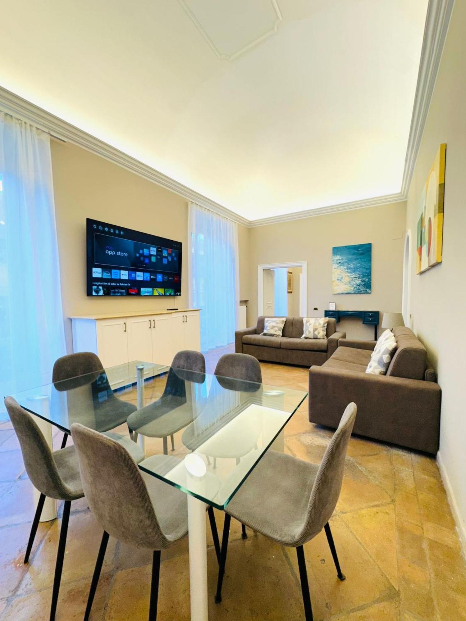 Lux Apartment Cavour โรม ภายนอก รูปภาพ